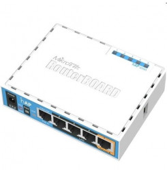 RouterBoard Mikrotik RB951Ui-2nD hAP,CPU 650MHz, 5x LAN, 2.4Ghz 802.11b/g/n, USB, 1x PoE out, case