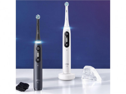 IO7 Series Duo Black O/W z. kefka Oral-B