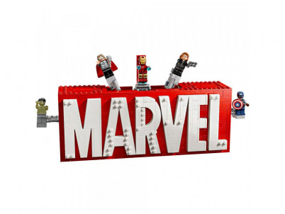 Logo MARVEL a minifigúrky 76313 LEGO