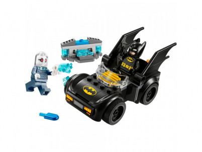 Batman a Batmobil vs. Mr. Freeze 76301