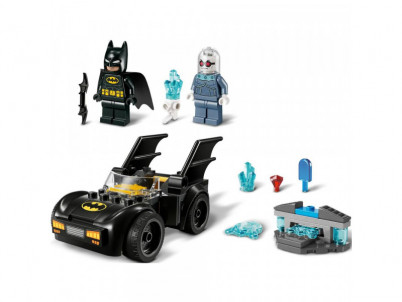 Batman a Batmobil vs. Mr. Freeze 76301