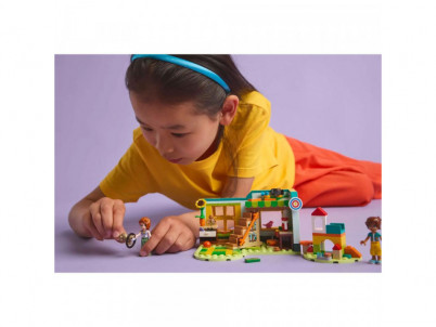 Izba Autumn 42646 LEGO