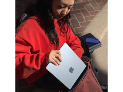 APPLE MacBook AIR 2025 13,6" WQXGA M4 10/16/512 Mi