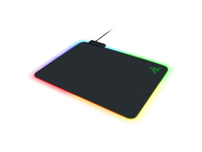 FIREFLY V2 Gaming Mouse Mat RAZER
