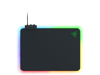 FIREFLY V2 Gaming Mouse Mat RAZER