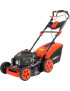 Benzínová kosačka Strend Pro QL51PD-196 s pojazdom – 4v1 pre dokonalú starostlivosť o váš trávnik
Kosačka Strend Pro QL51PD-196 je navrhnutá tak, aby spojila výkonnosť, odolnosť a univerzálnosť pre náročných užívateľov. Vďaka kombinácii výkonného motora, kvalitných materiálov a praktických funkcií je ideálnou voľbou na efektívnu údržbu väčších trávnatých plôch.
 
Kľúčové vlastnosti:

Výkonný motor LONCIN s objemom 196 cm³ poskytuje výkon 4,0 kW (5,4 HP) a 3600 otáčok za minútu, čo zaručuje efektívne kosenie aj na hustej tráve.
Elektrický štart umožňuje pohodlné spustenie stlačením tlačidla.
Funkcia 4v1 zahŕňa kosenie, mulčova...