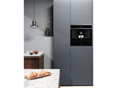 EBC85X Kávovar vstavaný ELECTROLUX