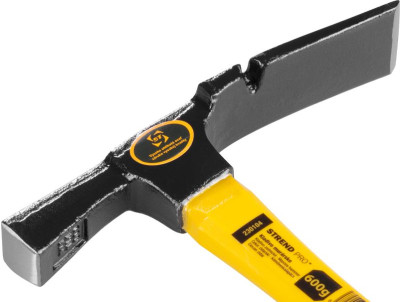 Kladivo Strend Pro HM352 600 g, murárske, sklolaminátová rúčka, TPR, dĺžka násady 310mm