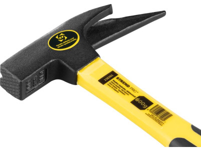 Kladivo Strend Pro HM301 600 g, tesárske, sklolaminátová rúčka, TPR, dĺžka násady 320mm