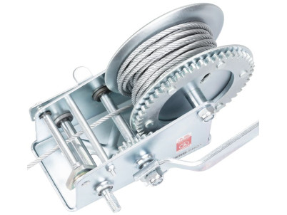 Naviják Strend Pro HW-100-1350, račňový, ručný, oceľové lano L-10 m/5 mm, max. 1350 kg