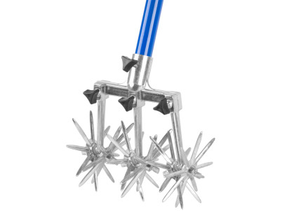 Kultivátor YardWorks CU-902, 3-radový, s násadou 130 cm