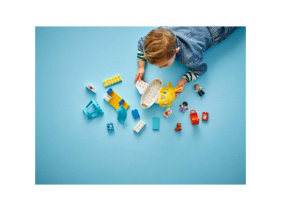 10443 Prvýkrát na letisku LEGO