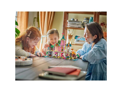 43267 Hrad princezien a kráľ.miláči LEGO