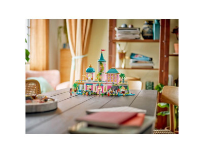 43267 Hrad princezien a kráľ.miláči LEGO