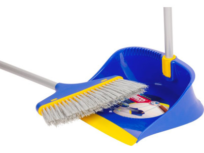 Súprava upratovacia Neco 30-1045-14, metla s lopatkou, násadou 80 cm