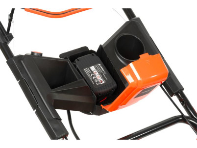 Kosačka Strend Pro QL51PD-196, benzínová, 4,0 kW, záber 51 cm, s pojazdom, LONCIN, s elektrickým štartom Kosačka Strend Pro QL51PD-196, benzínová, 4,0 kW, záber 51 cm, s pojazdom, LONCIN, s elektrickým štartom