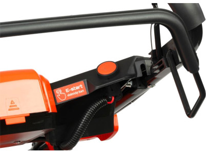 Kosačka Strend Pro QL51PD-196, benzínová, 4,0 kW, záber 51 cm, s pojazdom, LONCIN, s elektrickým štartom Kosačka Strend Pro QL51PD-196, benzínová, 4,0 kW, záber 51 cm, s pojazdom, LONCIN, s elektrickým štartom