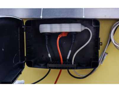Kryt Strend Pro, na predlžovací kábel, bezpečnostný, ochranný, IP54 Kryt Strend Pro, na predlžovací kábel, bezpečnostný, ochranný, IP54