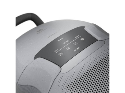 ELECTROLUX EB81A3UG, Vreckový vysávač