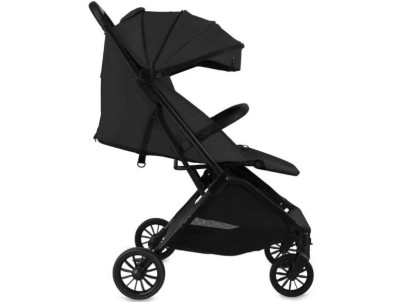 ANDREA čierna 2024 MOMI ANDREA čierna 2024 MOMI