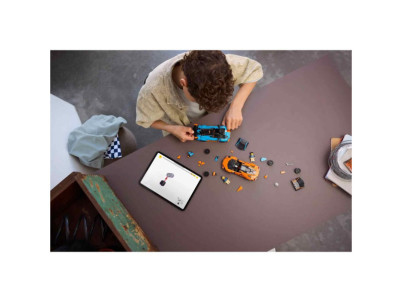 77238 Lamborghini Revuelto a Huracán STO