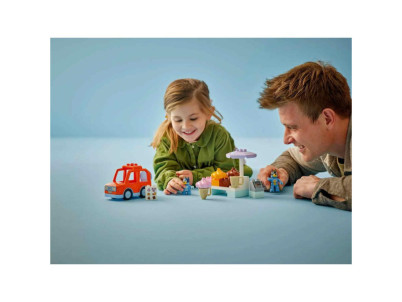 10458 Bluey a výlet na zmrzlinu LEGO