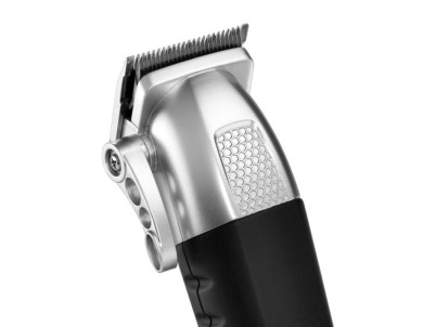 E812E Zastrihávač na vlasy BABYLISS E812E Zastrihávač na vlasy BABYLISS