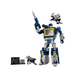 10358 Transformers: Soundwave LEGO