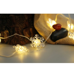 Reťaz MagicHome Vianoce, vločky, PVC, 15xLED teplá biela, 1.4 m + 0.3 m, 2xAA