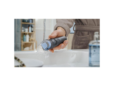 BT3617/15 Zastrihávač fúzov PHILIPS