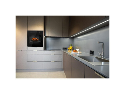 POB 844 B vestavná trouba PHILCO