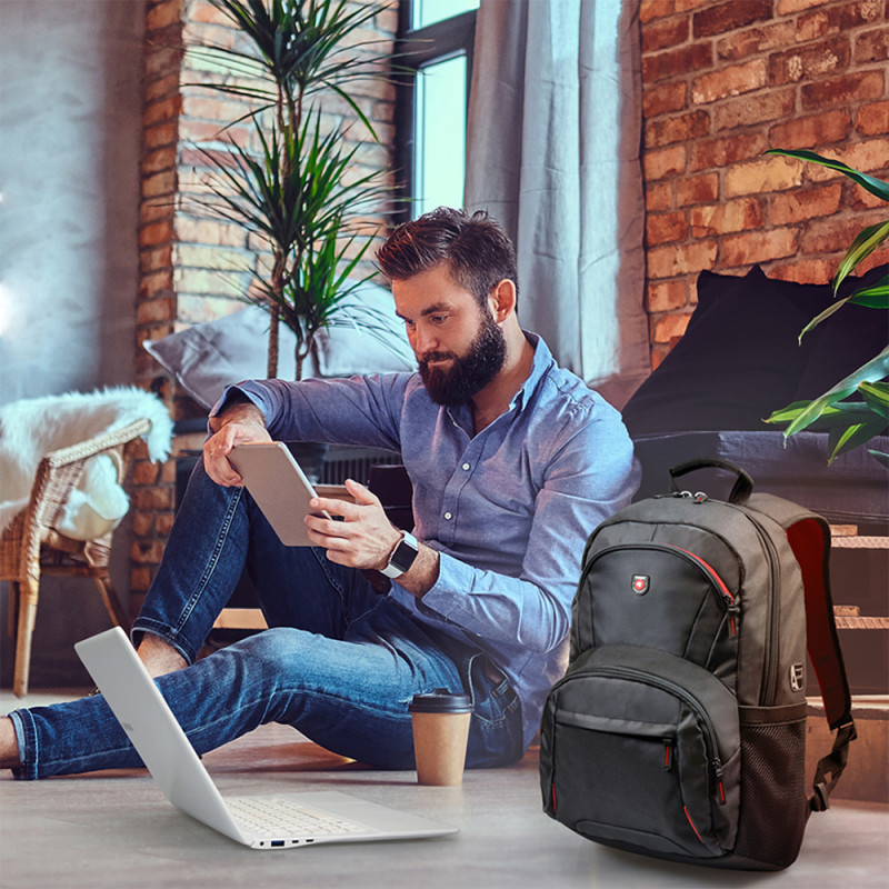 PORT Batoh na notebook HOUSTON 17.3&quot; black